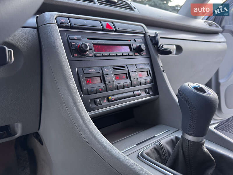 Седан Audi A4 2005 в Дрогобыче