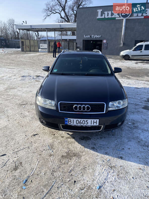 Универсал Audi A4 2002 в Лубнах