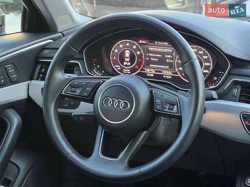 Седан Audi A4 2017 в Ивано-Франковске