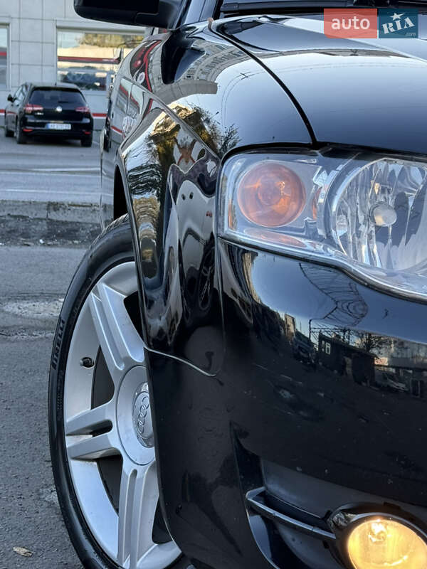 Седан Audi A4 2005 в Днепре
