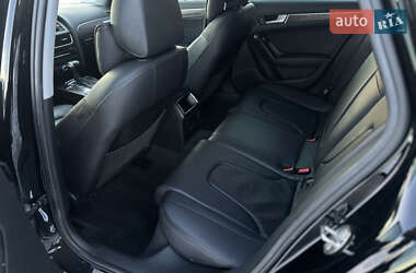 Седан Audi A4 2013 в Львове