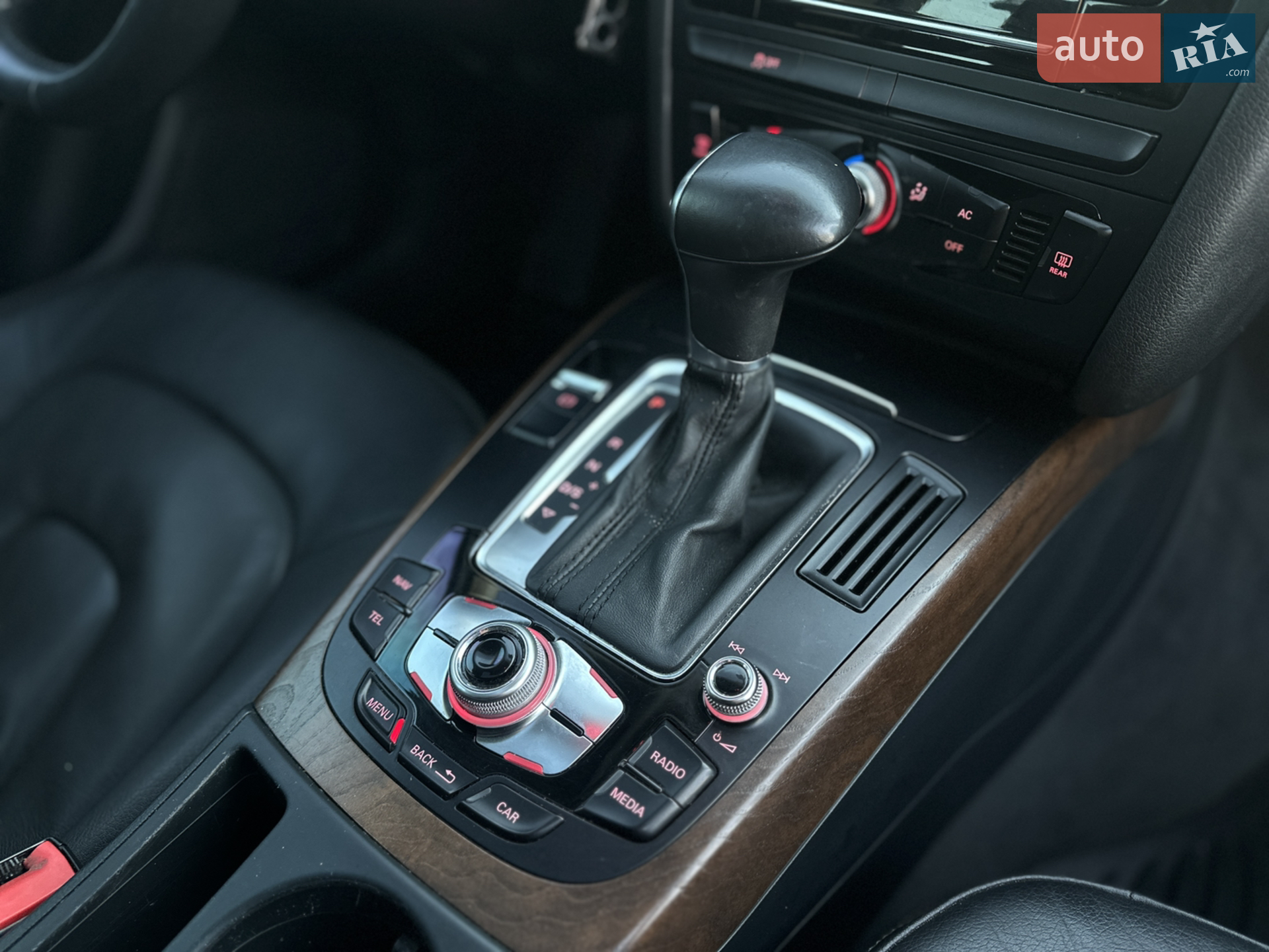 2013 Audi A4 - мініатюра 41