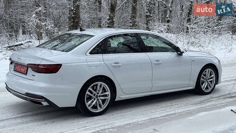 Седан Audi A4 2024 в Киеве