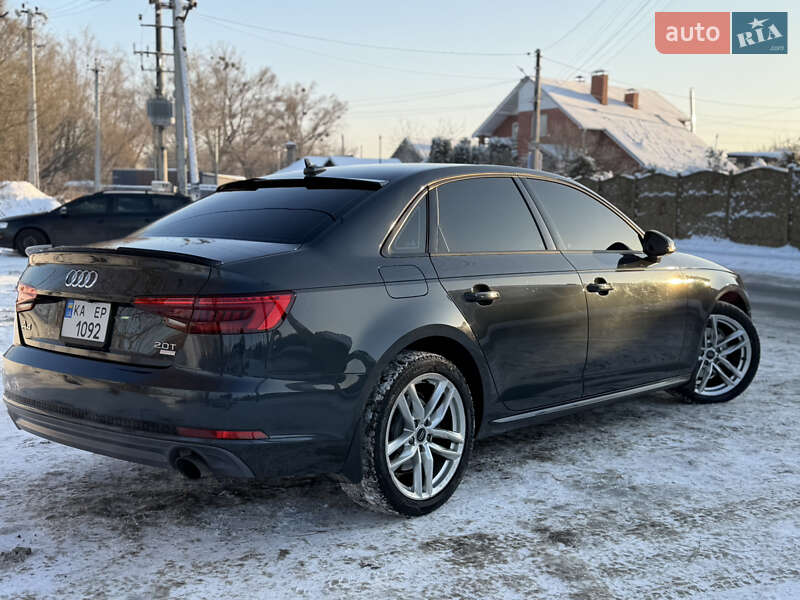 Седан Audi A4 2016 в Киеве
