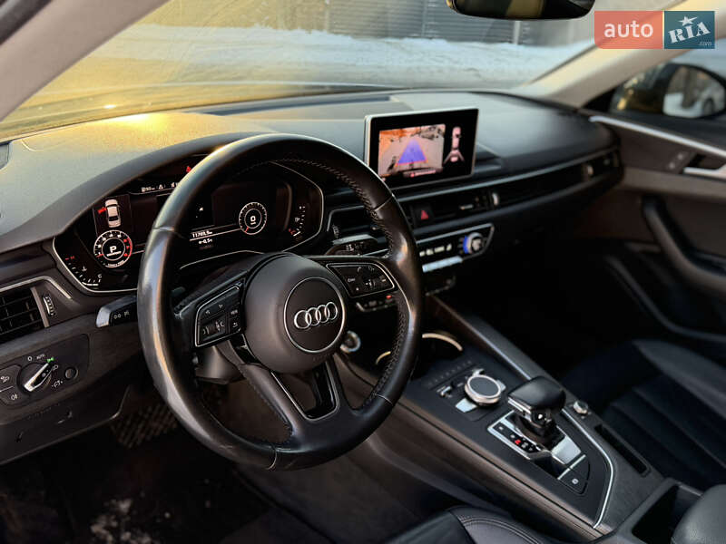 Седан Audi A4 2016 в Киеве