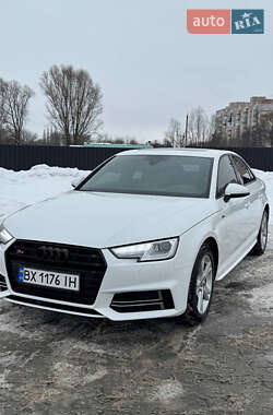Седан Audi A4 2018 в Хмельницком