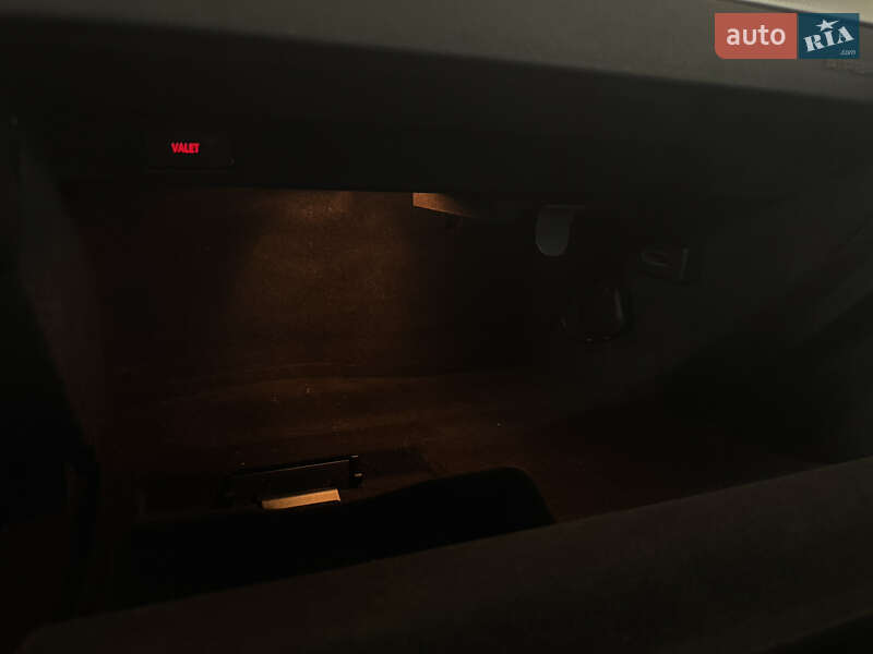 Седан Audi A4 2015 в Києві фото 33 Седан Audi A4 2015 в Києві