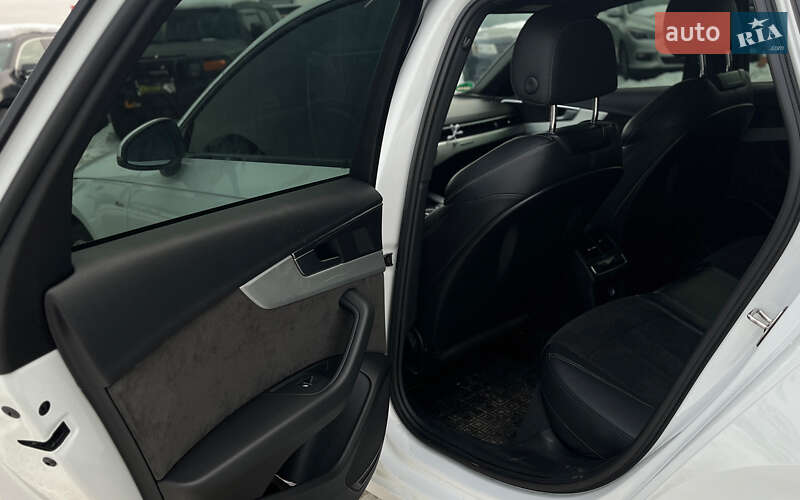 Универсал Audi A4 2019 в Мукачево