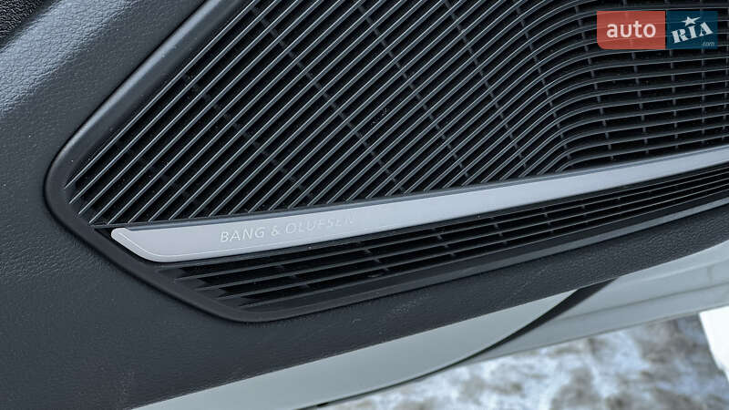 Седан Audi A4 2022 в Києві фото 15 Седан Audi A4 2022 в Києві