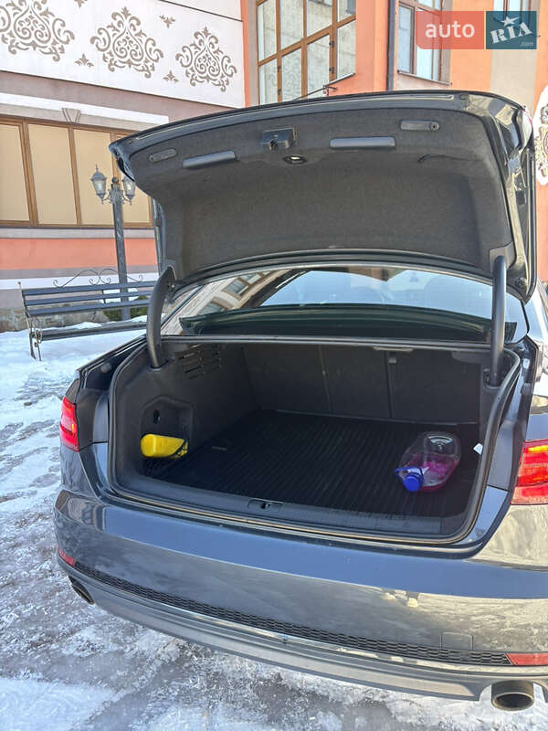 Седан Audi A4 2017 в Львові фото 30 Седан Audi A4 2017 в Львові