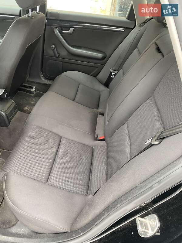 Седан Audi A4 2001 в Киеве