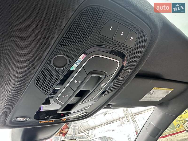 Седан Audi A4 2016 в Тернополі