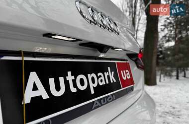 Седан Audi A4 2016 в Киеве