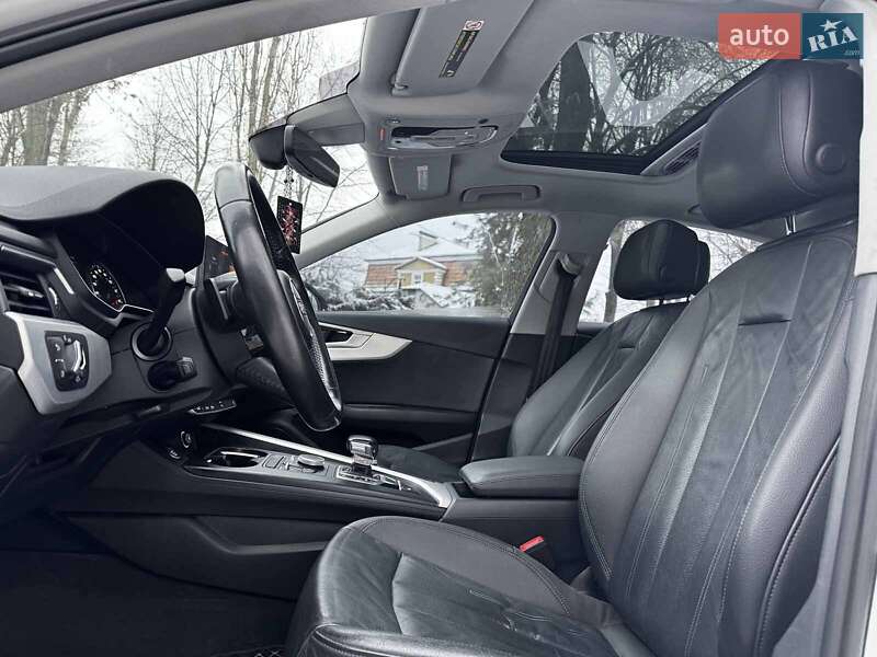 Седан Audi A4 2016 в Києві