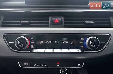 Седан Audi A4 2016 в Киеве