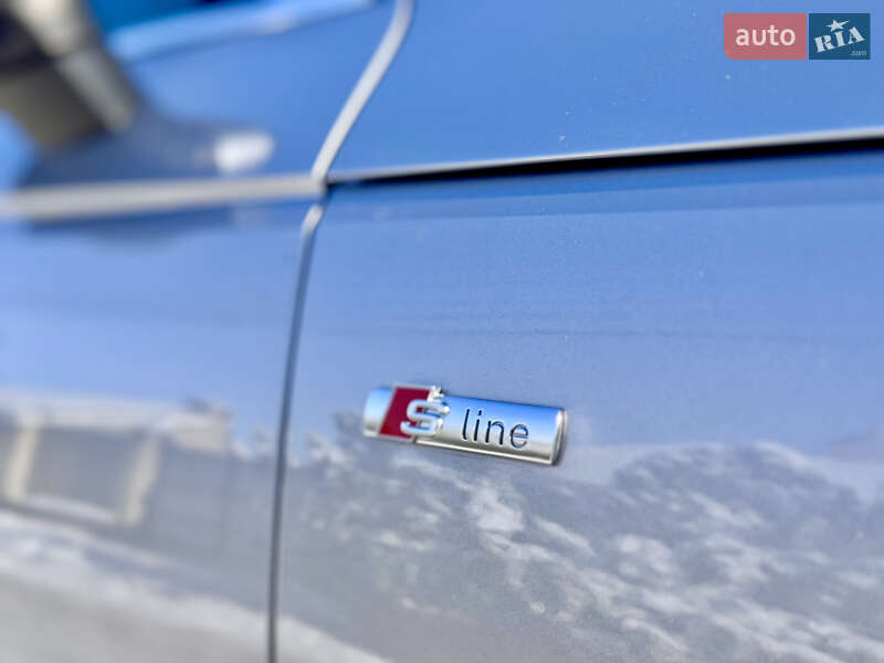 Седан Audi A4 2018 в Києві