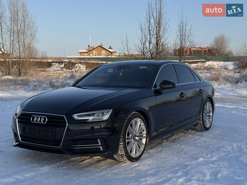 Седан Audi A4 2019 в Киеве