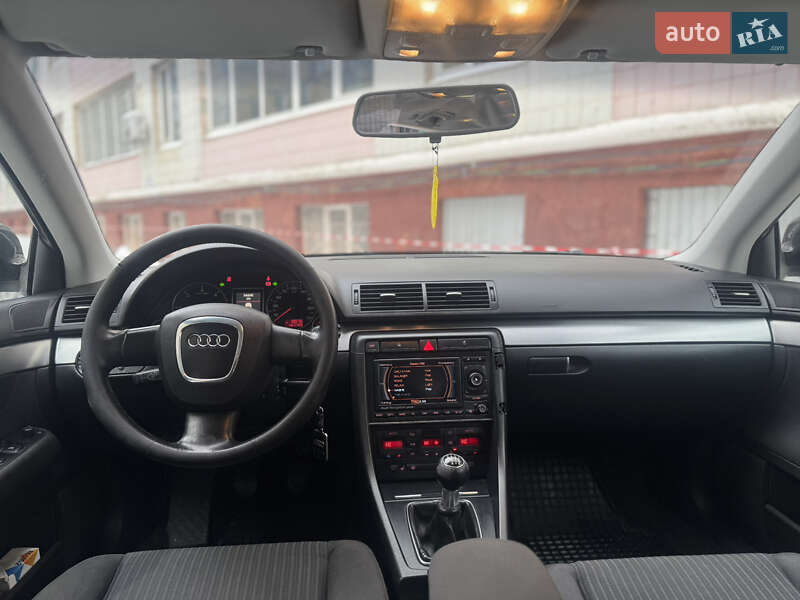 Универсал Audi A4 2005 в Ровно