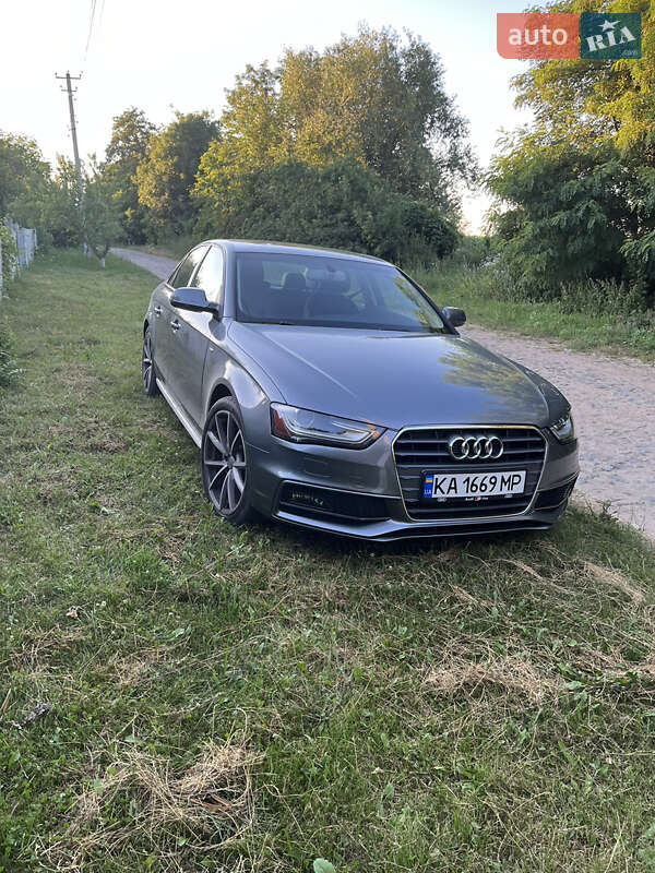Audi A4 2015