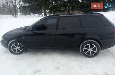 Универсал Audi A4 1998 в Дубно