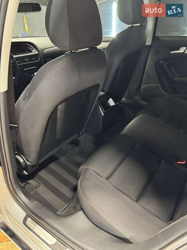 Универсал Audi A4 2013 в Хусте