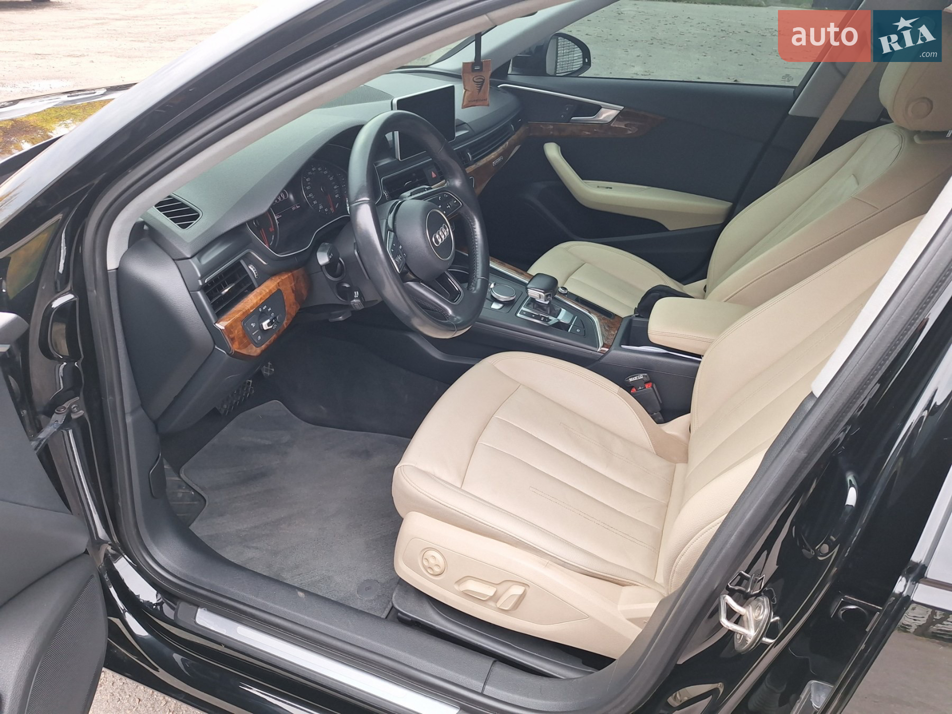 2016 Audi A4 - мініатюра 12