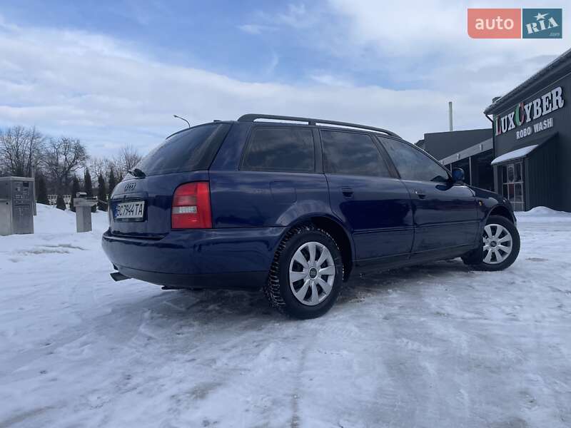 Універсал Audi A4 1998 в Дрогобичі