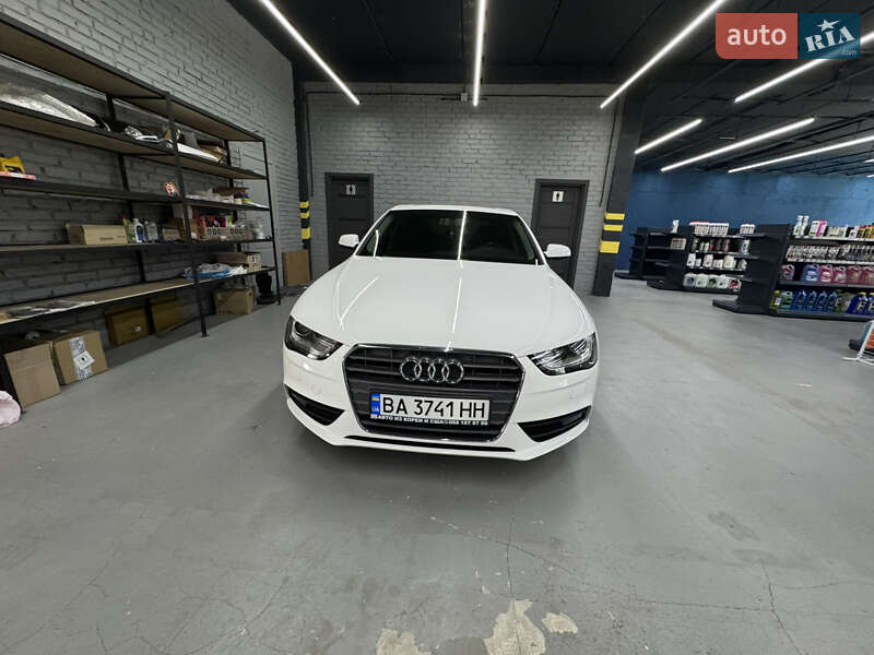 2014 Audi A4, VIN WAUZZZ8K3FA005653:plate — фото 1 (autoria)