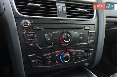 Седан Audi A4 2010 в Днепре