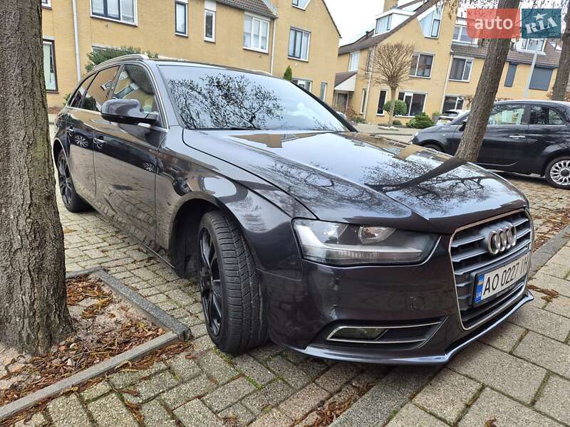 Універсал Audi A4 2012 в Тернополі