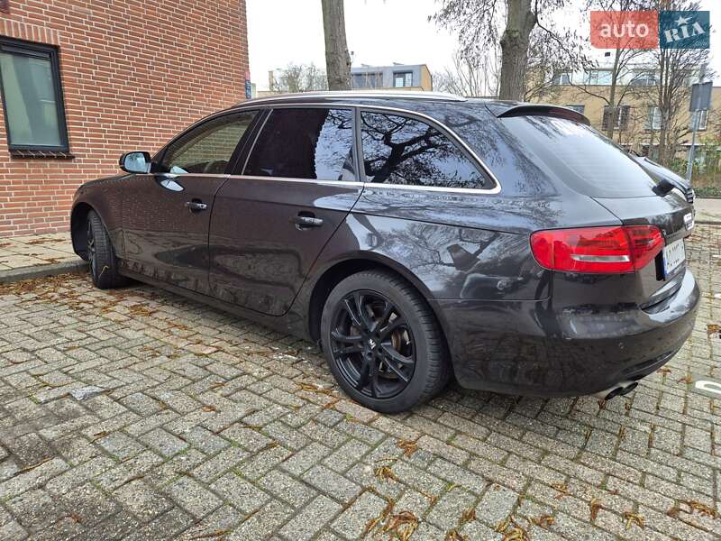 Універсал Audi A4 2012 в Тернополі