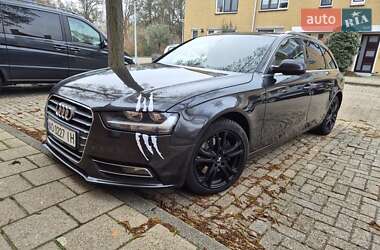 Універсал Audi A4 2012 в Тернополі