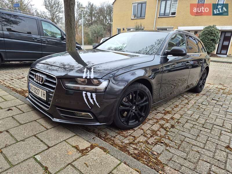 Універсал Audi A4 2012 в Тернополі