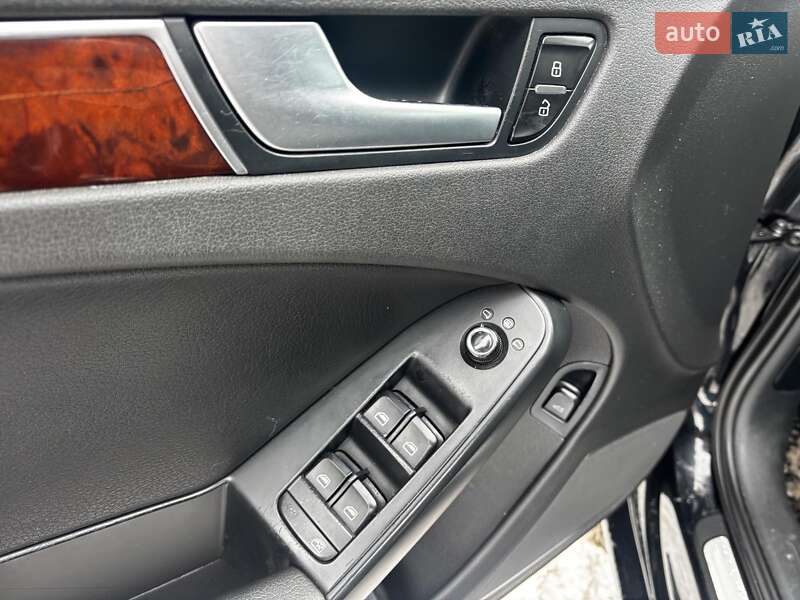 Седан Audi A4 2010 в Запоріжжі фото 19 Седан Audi A4 2010 в Запоріжжі