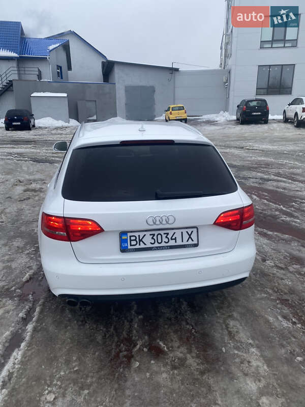 Универсал Audi A4 2014 в Ровно