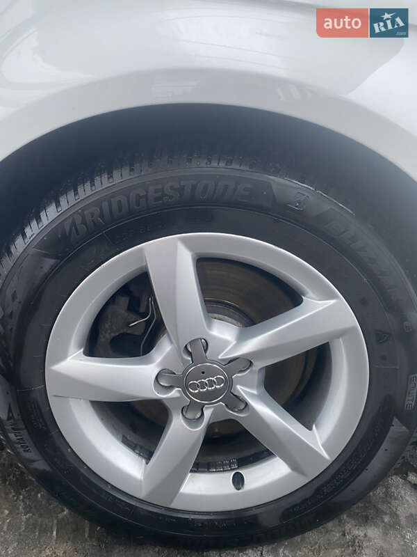 Универсал Audi A4 2014 в Ровно