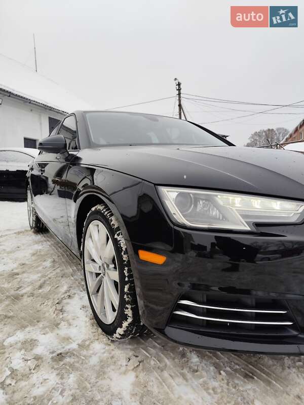 Седан Audi A4 2017 в Чернігові