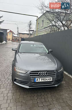 Седан Audi A4 2014 в Ивано-Франковске
