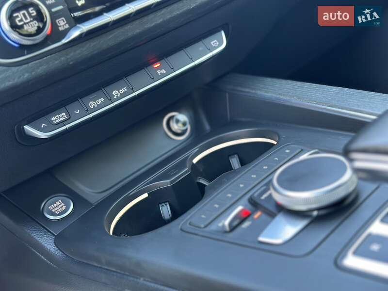 Седан Audi A4 2017 в Дрогобичі