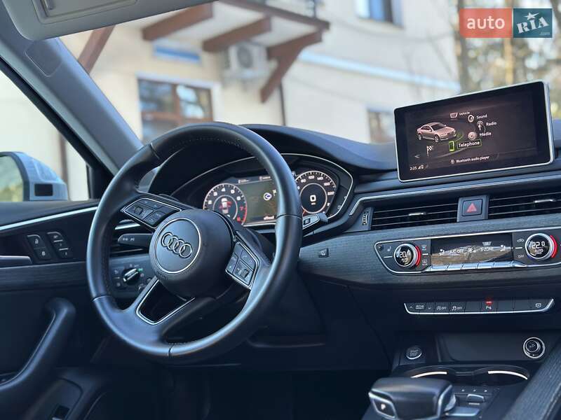 Седан Audi A4 2017 в Дрогобичі
