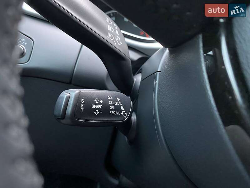 Седан Audi A4 2015 в Хмельницком