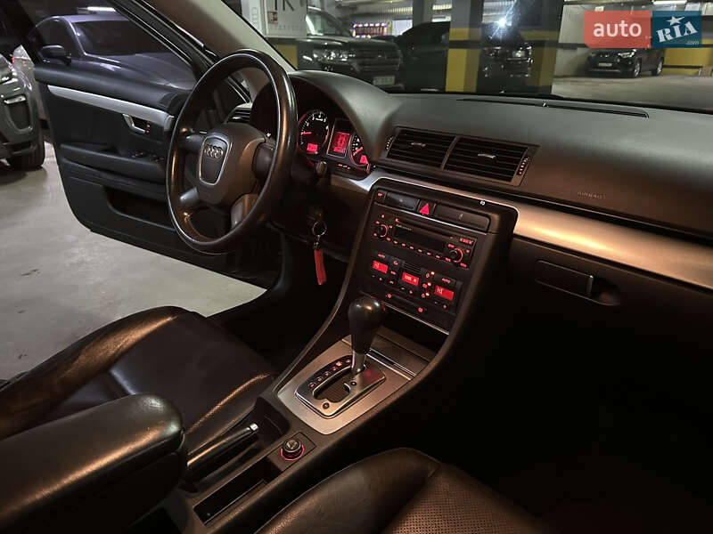 Седан Audi A4 2005 в Днепре
