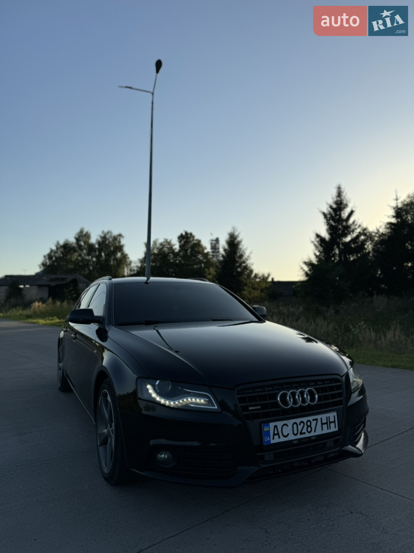 2011 Audi A4 - мініатюра 2