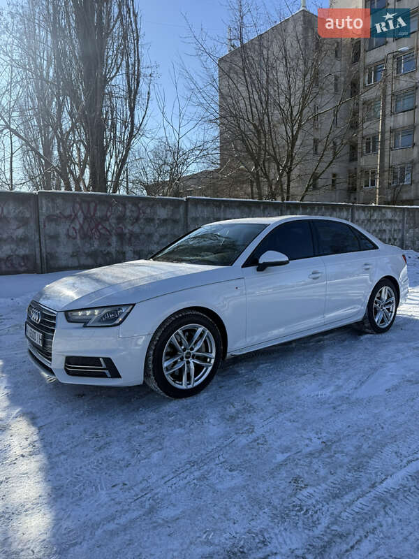 Седан Audi A4 2016 в Києві