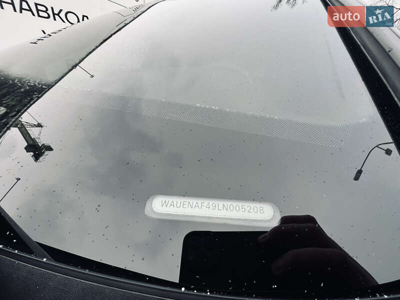 Седан Audi A4 2019 в Одесі