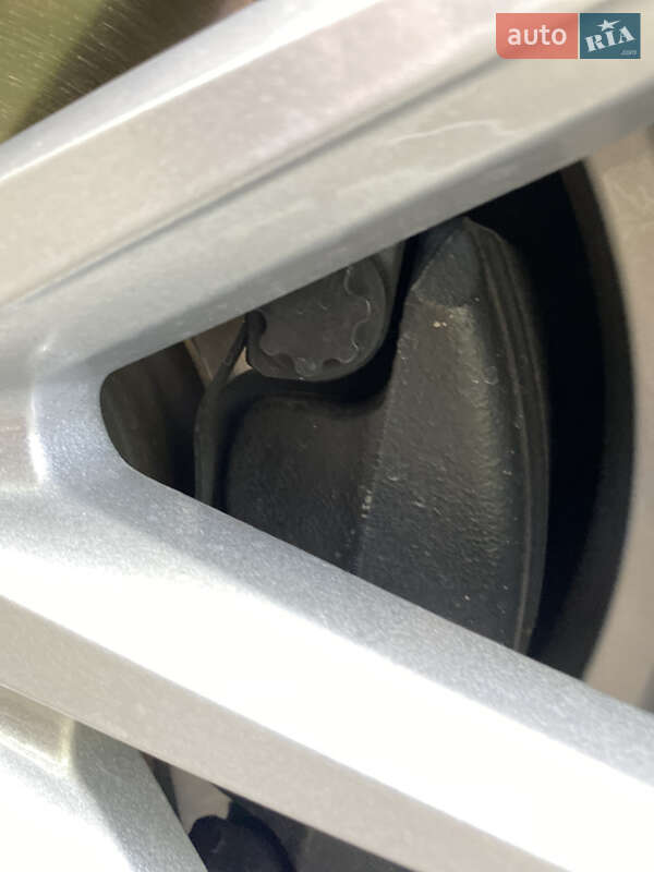 Седан Audi A4 2014 в Житомирі