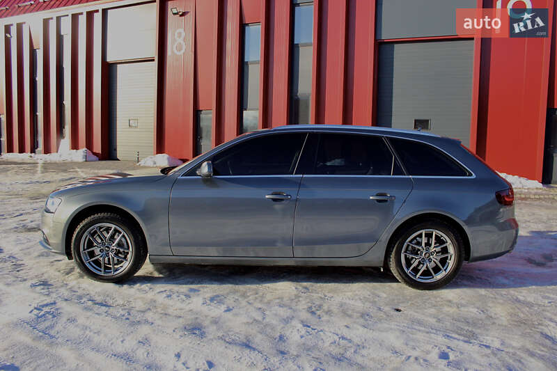 Універсал Audi A4 2012 в Львові