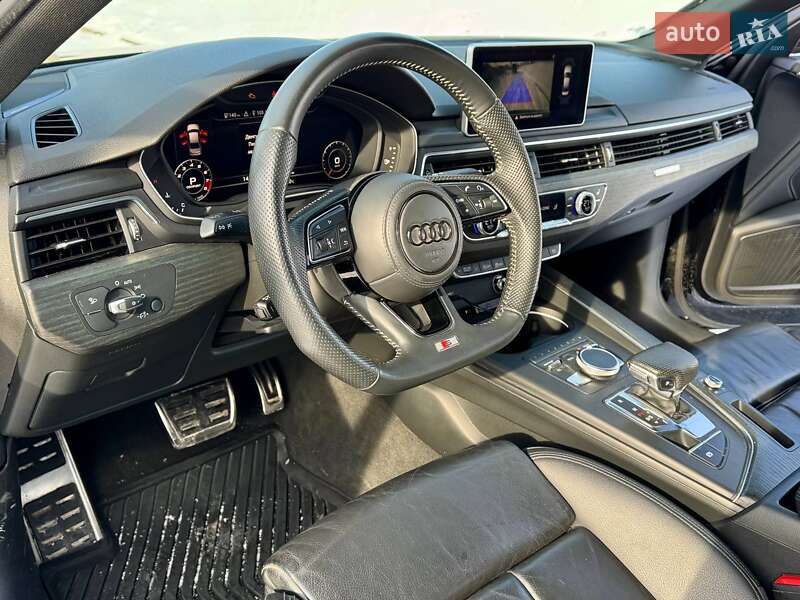 Седан Audi A4 2018 в Києві