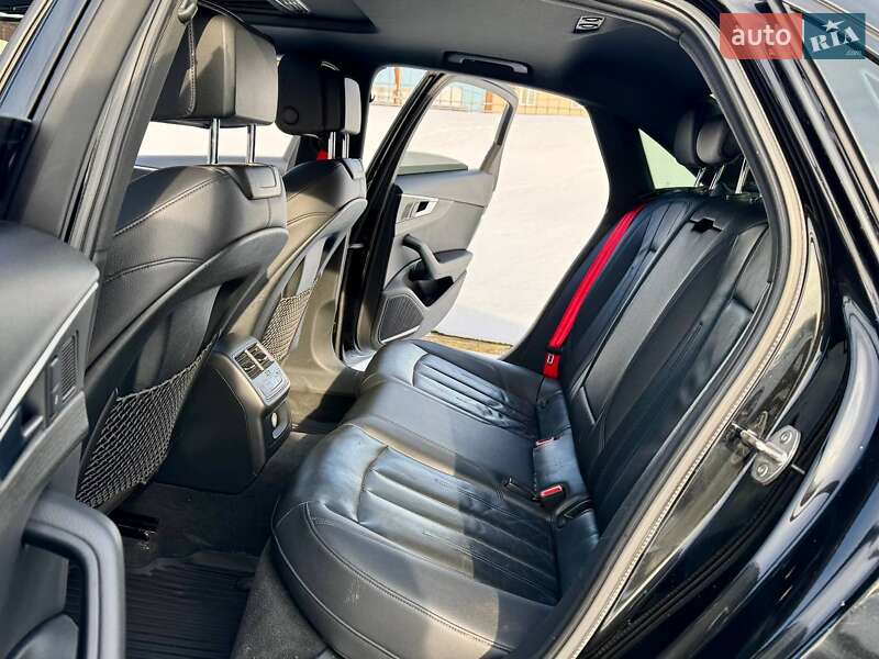 Седан Audi A4 2018 в Києві