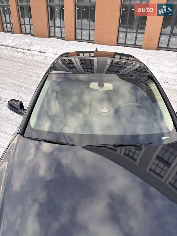 Седан Audi A4 2012 в Львове